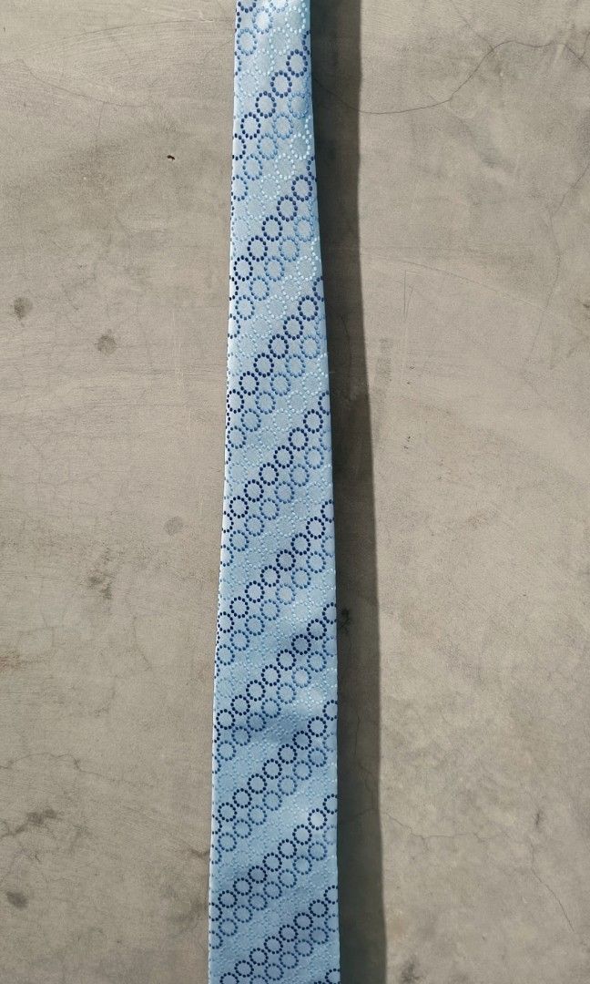 Marks & Spencer Mens Light Blue Slim Neck Tie (Category: Ties) located in Bacoor. Submitted by nineties_kid (Listing ID 1468749617, Image 2). Description: <==• Marks & Spencer Mens Light Blue Slim Neck Tie *Full length: 58 inches _________________________ -Modes Of Delivery: J&T/Lalamove/ LBC (Cash on Pick-up/COD) -Meet-up (Bacoor Cavite Area/Mandaluyong-Shaw,Hulo,Makati Ave) -Modes Of Payment: GCASH NO LAST MINUTE CANCELLATION AND JOY RESERVER W
