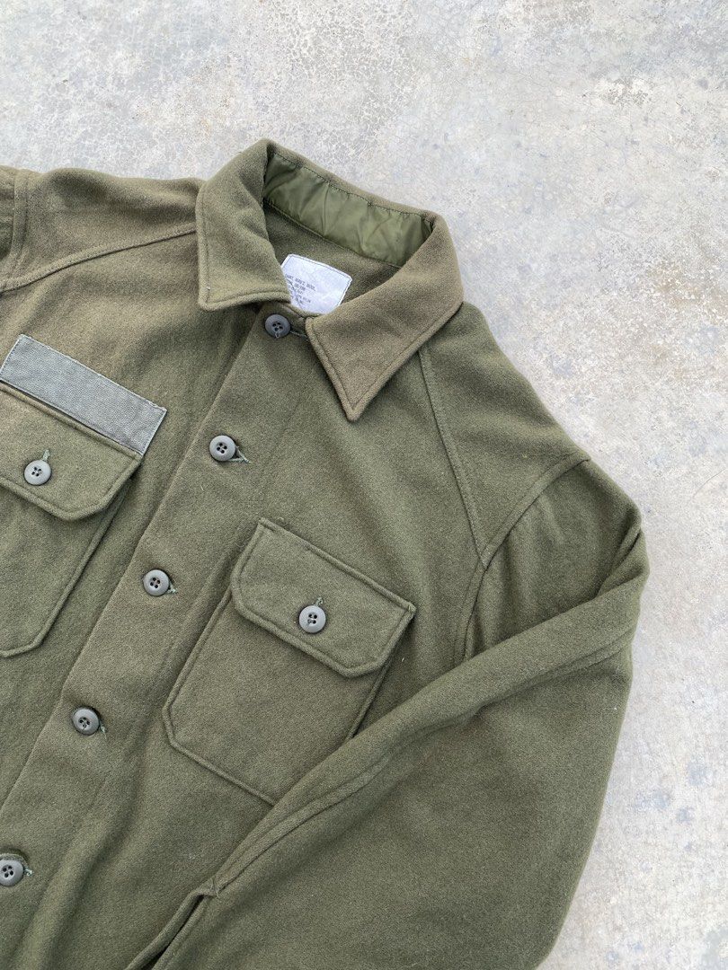 Martin Mfg. US Army 1982 Jacket (Category: Coats, Jackets and Outerwear) located in Baguio. Submitted by kakkoine313sb (Listing ID 1468847590, Image 2). Description: Martin Mfg Co. Inc. (1982 dated) Excellent Condition Width: 23.5 Length: 29.