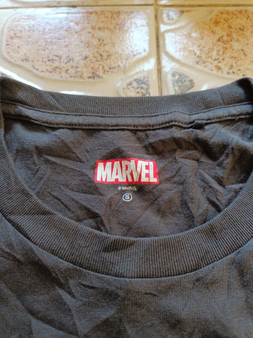 MARVEL "SPIDERMAN" TEE (Category: Tshirts & Polo Shirts ) located in Davao. Submitted by thrift.it.denzz (Listing ID 1468836551, Image 3). Description: MARVEL MERCH - SIZE SMALL W16 L24 - GOOD AS NEW CONDITION - NEED WASH - 🏷️350 NEGOTIABLE ADD SHIPPING FEE 📩DM📩.