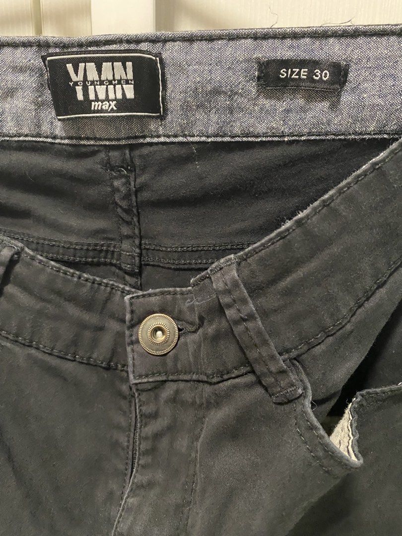 Max Black Skinny Jeans Pants (Category: Jeans) located in Paranaque City. Submitted by thriftingclouds (Listing ID 1468816437, Image 2). Description: Brand: Max Size: 30 Fit: Slim Skinny Color: Black.