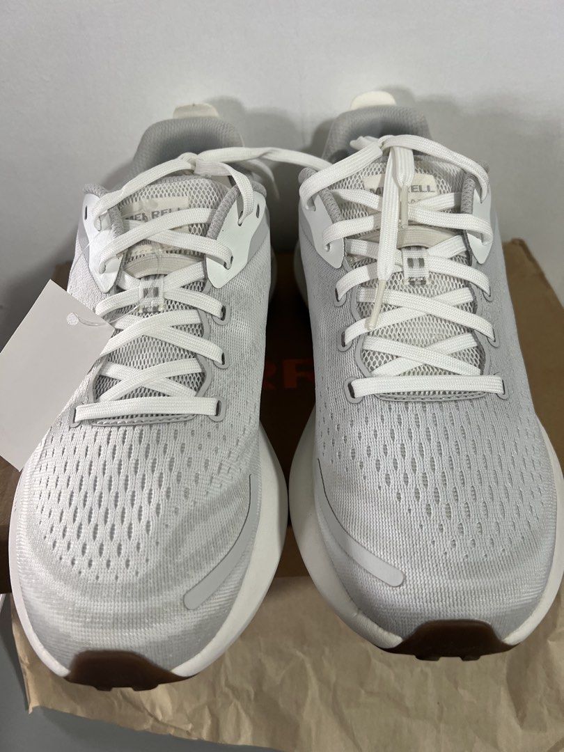MERRELL MORPHLITE SIZE 8,8.5 & 9 (Category: Sneakers) located in Baguio. Submitted by kyrawang22 (Listing ID 1468927265, Image 2). Description: .