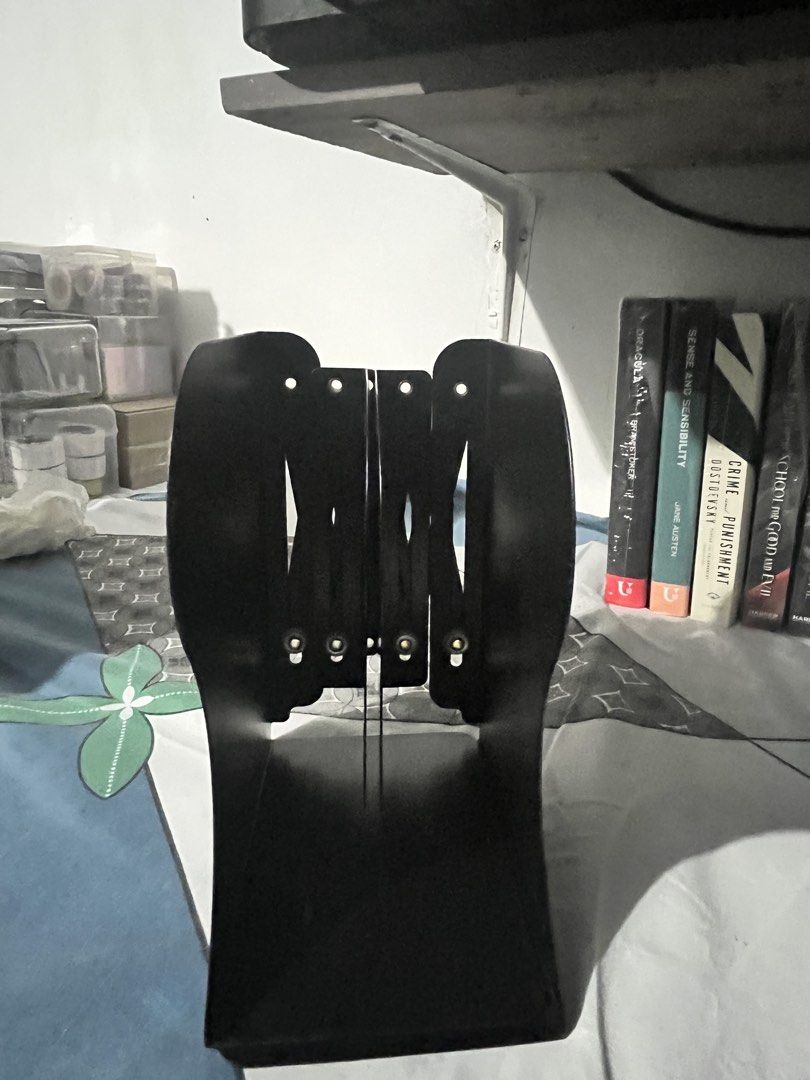 metal book stand [adjustable] (Category: Everything Else Others) located in Monkayo. Submitted by rscdimpas (Listing ID 1468761470, Image 2). Description: .