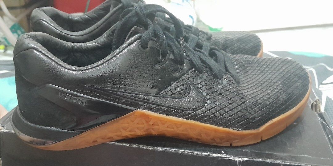 Metcon matt fraser 10 us men (Category: Sneakers) located in Manila. Submitted by dreamweaver25 (Listing ID 1468837732, Image 1). Description: barely used nike metcon 4 matt fraser hard work pays off black 10 us men.