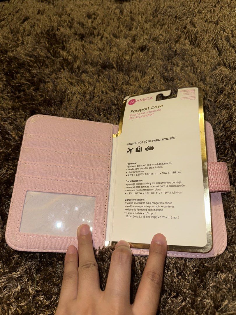 MIAMICA Passport Case (Category: Wallets & Card Holders) located in Pasig City. Submitted by thesipsnapofficial (Listing ID 1468835234, Image 3). Description: .