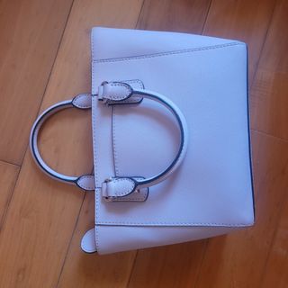 （分類：）位於 。 由 thinkb4buy 提交（商品編號 1468803332，圖片 1）。簡介： 。