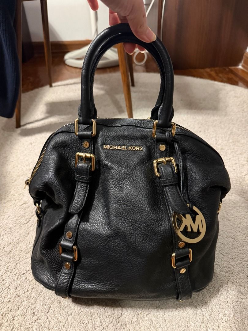 Michael Kors Bedford Belted / Bowling Satchel (Category: Luxury Bags & Wallets) located in Mandaue City. Submitted by mandady (Listing ID 1468805042, Image 1). Description: MICHAEL Michael Kors Bedford Belted Medium Bowling Satchel - Black Leather **Description:** Authentic MICHAEL Michael Kors "Bedford" medium bowling-style satchel bag in classic black pebbled leather. Features stunning, polished gold-tone hardware, adjustable decorative belt/bu