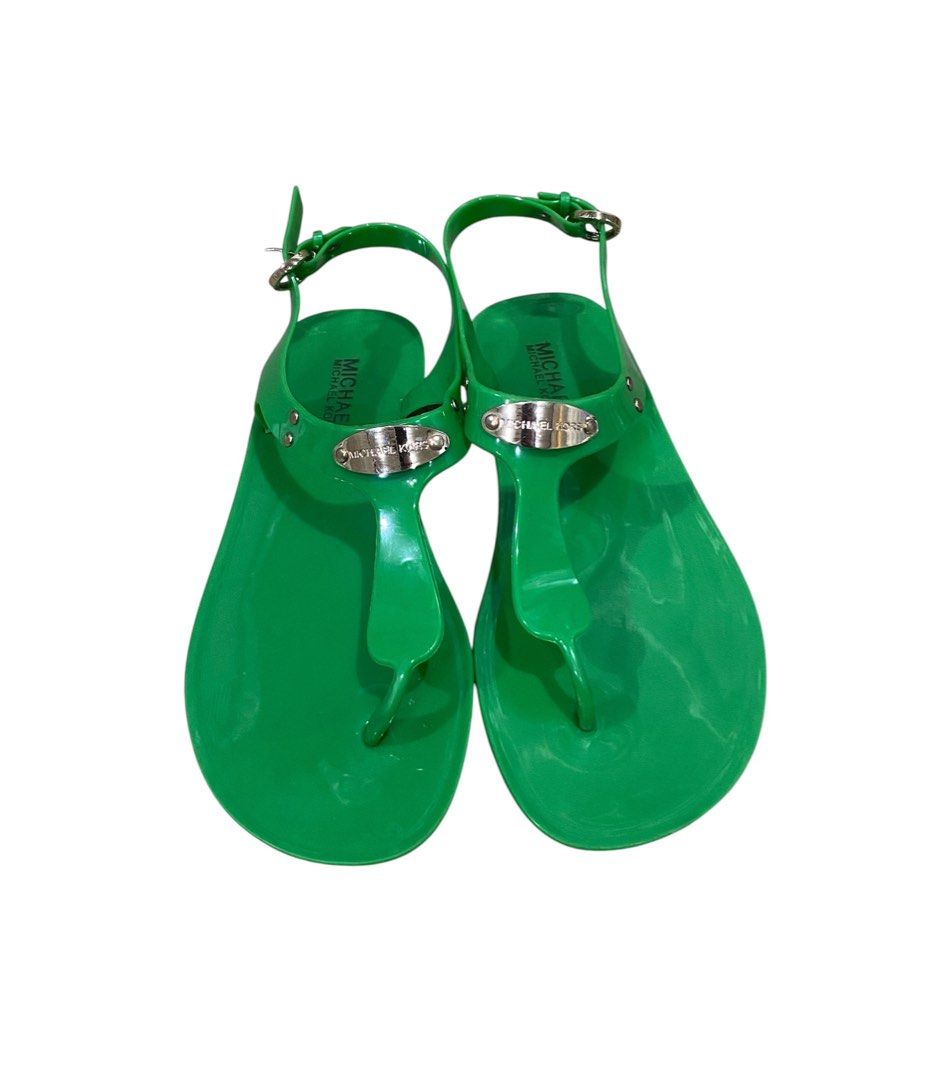 Michael Kors Plate Sandals (Category: Sandals) located in Digos. Submitted by zhanderapp47607 (Listing ID 1468819775, Image 1). Description: Michael Kors Plate Sandals Size 38 Cm 24 Like new condition No flaws .