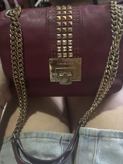 (Category: ) located in . Submitted by jodiein67146 (Listing ID 1468774911, Image 1). Description: .
