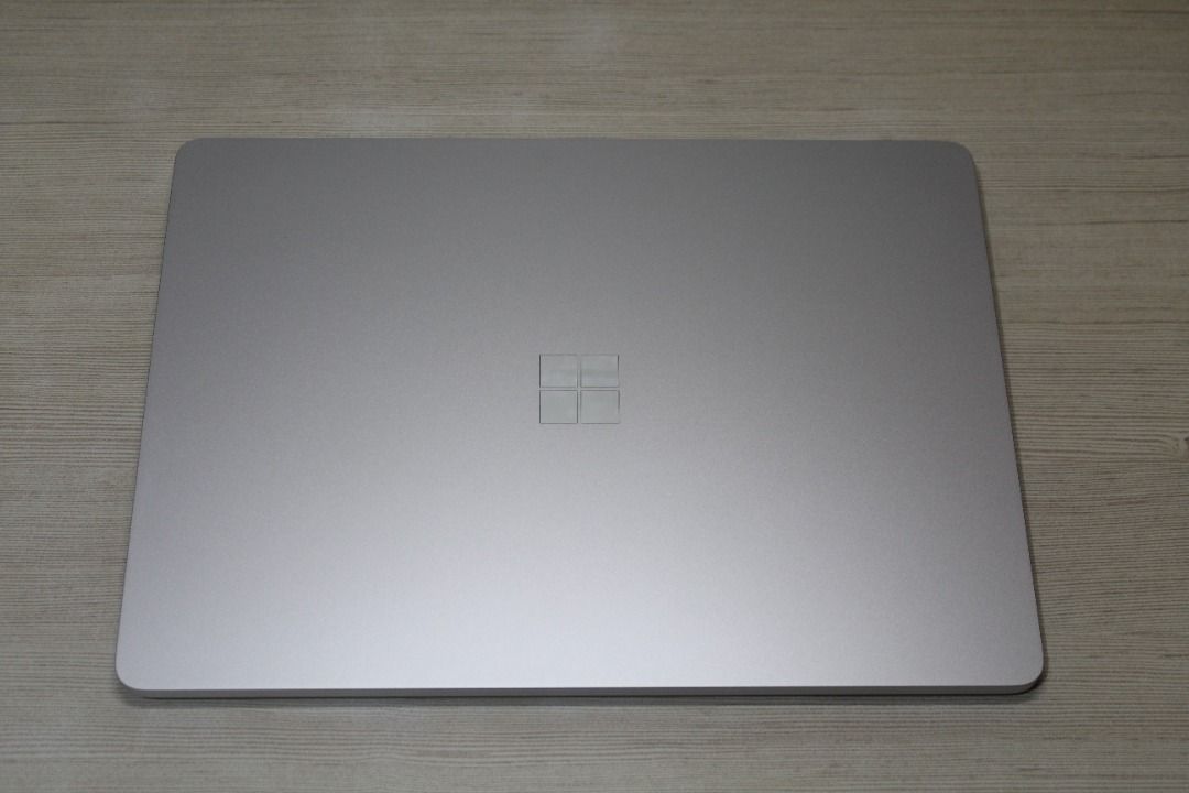 Microsoft Surface Laptop 7 2k ram 16gb ssd 512gb (Category: Laptops & Notebooks) located in Pasay City. Submitted by Rsgadgets (Listing ID 1468881299, Image 2). Description: 𝗠𝗶𝗰𝗿𝗼𝘀𝗼𝗳𝘁 𝘀𝘂𝗿𝗳𝗮𝗰𝗲 𝗟𝗮𝗽𝘁𝗼𝗽 𝟳𝗧𝗛 𝗲𝗱𝗶𝘁𝗶𝗼𝗻 𝗥𝗮𝗺 𝟭𝟲𝗚𝗕 𝘀𝘀𝗱 𝟱𝟭𝟮𝗴𝗯 Microsoft surface Laptop 7 Platinum Ram 16GB ssd 512gb - Brand new open box Ouf price 70k only regular price 100k -2k resolution + Backlit keys -COPILOT+ PC -uslim and light