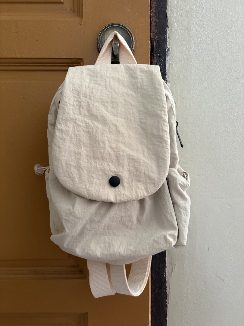 Mini backpack (Category: Diaper Bags & Wetbags) located in Kuala Lumpur. Submitted by tynns (Listing ID 1468725231, Image 1). Description: .