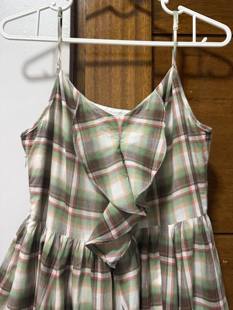 Mini Checkered Dress (Category: Dresses) located in Cavite. Submitted by shopshrds (Listing ID 1468727012, Image 2). Description: rfs: does not fit me :( .