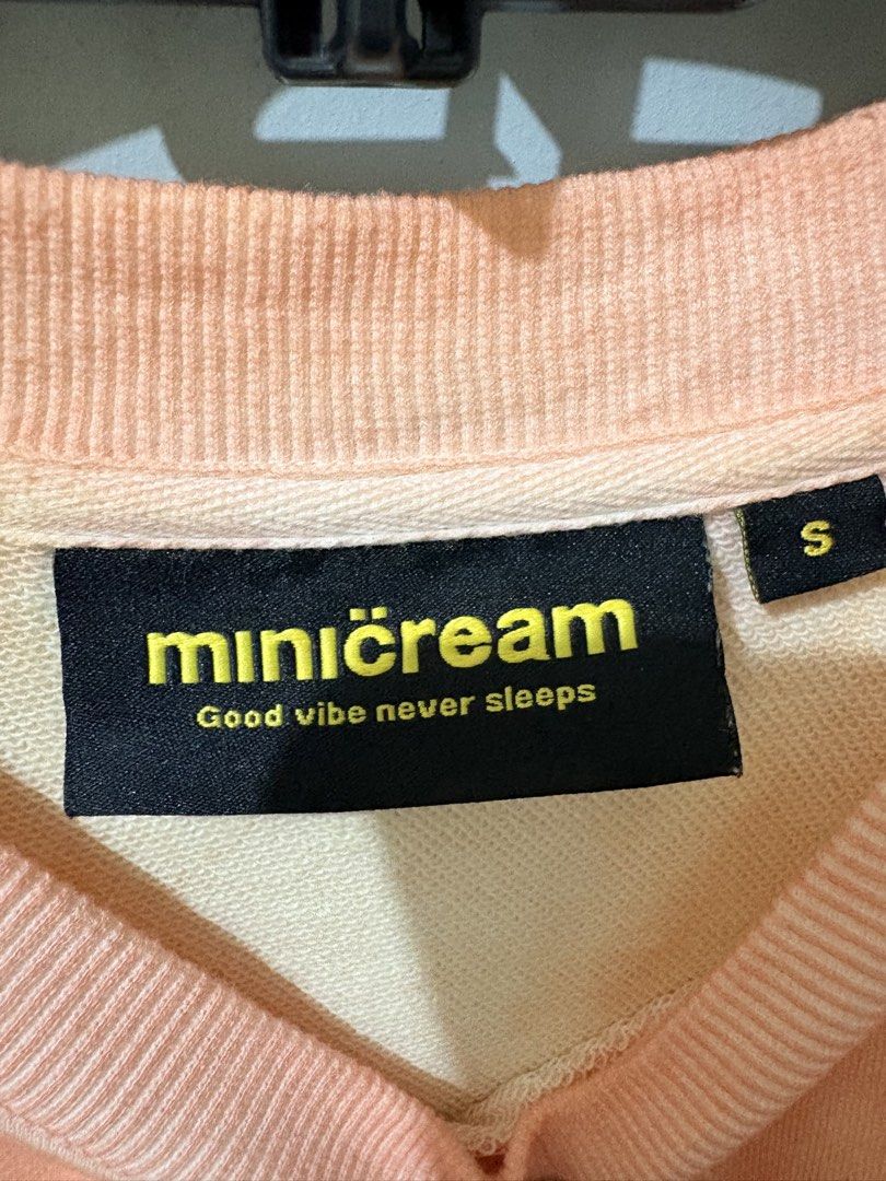 Mini Cream Cropped Top (Category: Shirts) located in Quezon City. Submitted by jindori._. (Listing ID 1468735575, Image 3). Description: Dimensions (Widthxlength): 18.5 x16 Color Rate: 10/10 Need Wash Color may vary due to lighting Ship out every weekends.