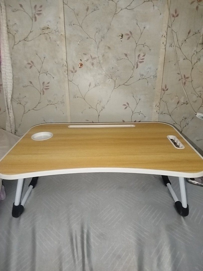 Mini Desk Foldable (Category: Tables & Sets) located in Taguig. Submitted by plumdt. (Listing ID 1468922152, Image 3). Description: .
