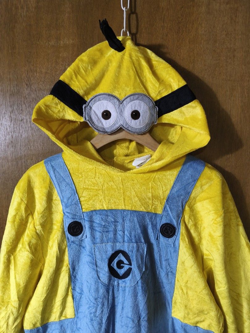 Minion costume (Category: Babies & Kids Fashion) located in Baguio. Submitted by faith_angelo (Listing ID 1468929381, Image 2). Description: Minion Like new! Nice fabric nito, velvet 10-12y or xs adult PAYMENT FIRST, NO COD LOCATION: BAGUIO CITY/ITOGON BENGUET MOD: J&T REGULAR SHIPPING ONLY.