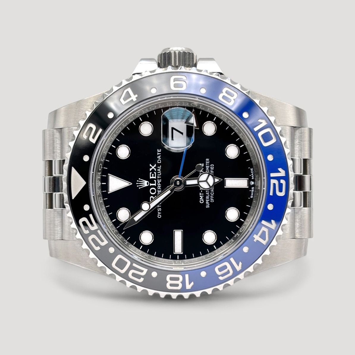 Mint Oct 2024 Rolex GMT Master II Batgirl Jubilee 40mm 126710BLNR 126710 (Category: Watches) located in Singapore. Submitted by pengkweewatches (Listing ID 1468749105, Image 1). Description: Join us on T-elegram for Exclusive Deals & Latest Stock Updates: //pk-watches.com/tele-channel Brand: Rolex Model: GMT Master II Reference: 126710BLNR Dated: October 2024 Condition: Mint Dial: Black Case Diameter: 40mm Material: Stainless Steel Box: Yes Paper