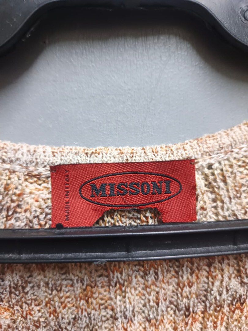MISSONI ASPACK (Category: Others Tops) located in Dasmarinas. Submitted by jessputrages (Listing ID 1468726632, Image 2). Description: For sale Missoni Aspack Excellent condition No issue 1800 plus shipping fee Pm for more details.