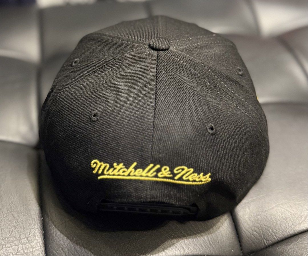 Mitchell & Ness Los Angeles Lakers Black Winner Circle Snapback (Category: Caps & Hats) located in Pasay City. Submitted by fritz_kickz_2012 (Listing ID 1468765401, Image 2). Description: Mitchell & Ness Los Angeles Lakers Black Winner Circle Snapback Brandnew / Onhand PM for Inquiries Thankyou Fritz Kickz Luxe Vault Mnl 👜👟👕🩳🧢✨.