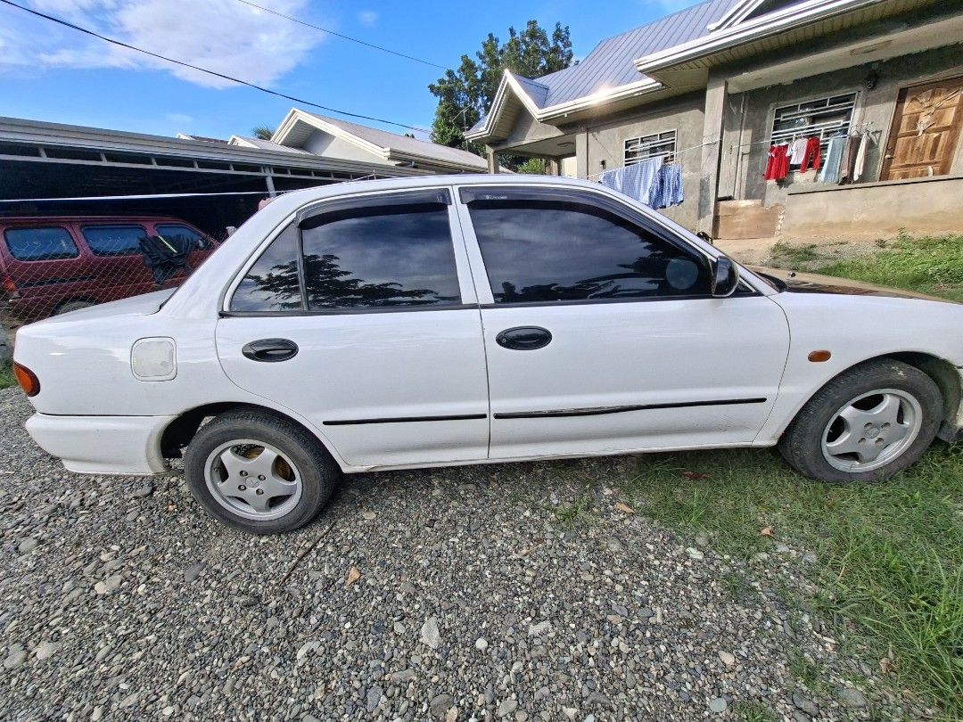 Mitsubishi Lancer 1.3 GLXI (M) (Category: Used Cars) located in Baliuag. Submitted by mcruz082580 (Listing ID 1468849918, Image 2). Description: Lancer (itlog)97 model running condision malamig aircon 80%tire zero kalampag intact interrior 65000Php slight nego.