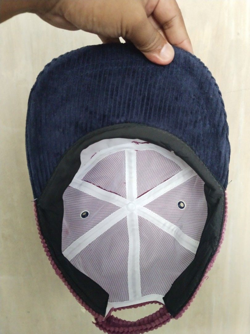 Mizuno Racing Team Corduroy Cap (Category: Caps & Hats) located in Legazpi City. Submitted by genobecollectives (Listing ID 1468732468, Image 3). Description: Mizuno Racing Team corduroy 500 free ship - Material/Style: Maroon and navy blue corduroy cap - Details: Bold embroidered front patch and contrast dark blue brim - Fit: Adjustable strap closure with plastic buckle - Interior: Clean lining with white mesh support panels - Vibe: Classic stree