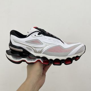 （分類：）位於 。 由 bluebubblebubble000 提交（商品編號 1468924050，圖片 1）。簡介： 。