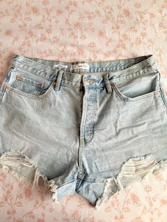 (Category: ) located in . Submitted by sharlenenicole (Listing ID 1468729926, Image 1). Description: .