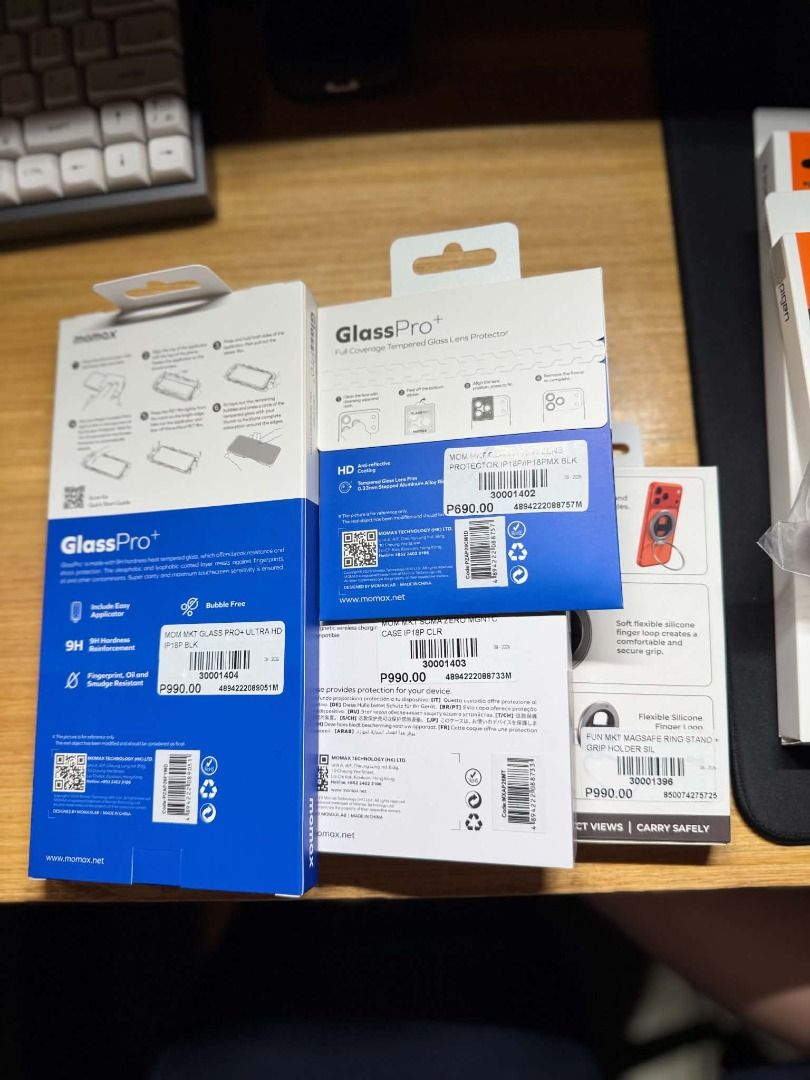 MOMAX iPhone 18 Pro Accessories Bundle (Category: Cases & Sleeves) located in Marikina City. Submitted by rmnnts.ph (Listing ID 1468858452, Image 2). Description: Selling as a set for ₱1,800. Includes: - MOMAX SOMA Zero Magnetic Clear Case - MOMAX GlassPro+ Tempered Glass - MOMAX GlassPro+ Camera Lens Protector - FUNCTION MagSafe Loop / Phone Grip All four accessories included. Selling as a bundle only. Original total price: ₱3,670.