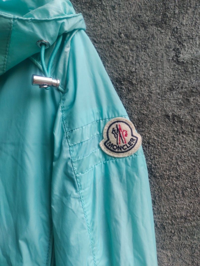 Moncler (Category: Luxury Apparel) located in Legazpi City. Submitted by jaycie.thrift23 (Listing ID 1468714203, Image 3). Description: moncler excellent condition need wash 19W 22W.