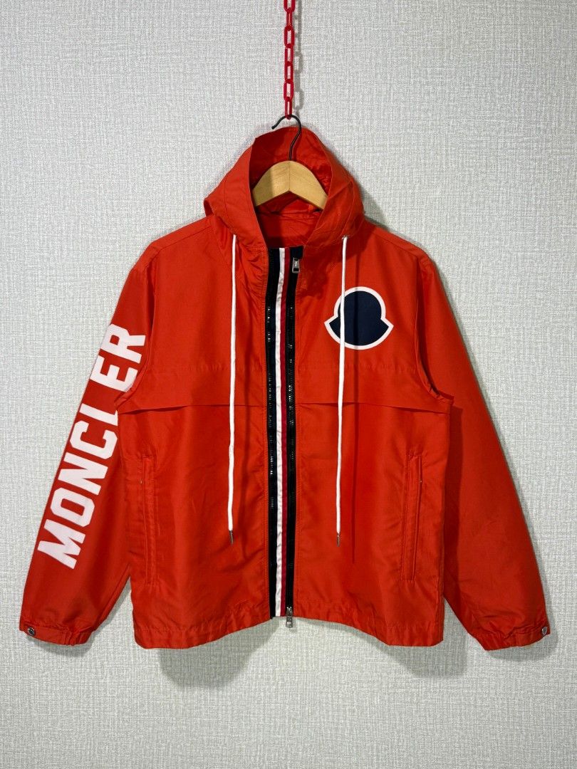 ✅Moncler Jacket (Category: Coats, Jackets and Outerwear) located in Dumaguete. Submitted by good_stuff_dgte (Listing ID 1468748107, Image 2). Description: ✅Moncler Jacket -₱2500 -Size large (22x26) -Color rate 10/10 -Issue: replacement lace only.
