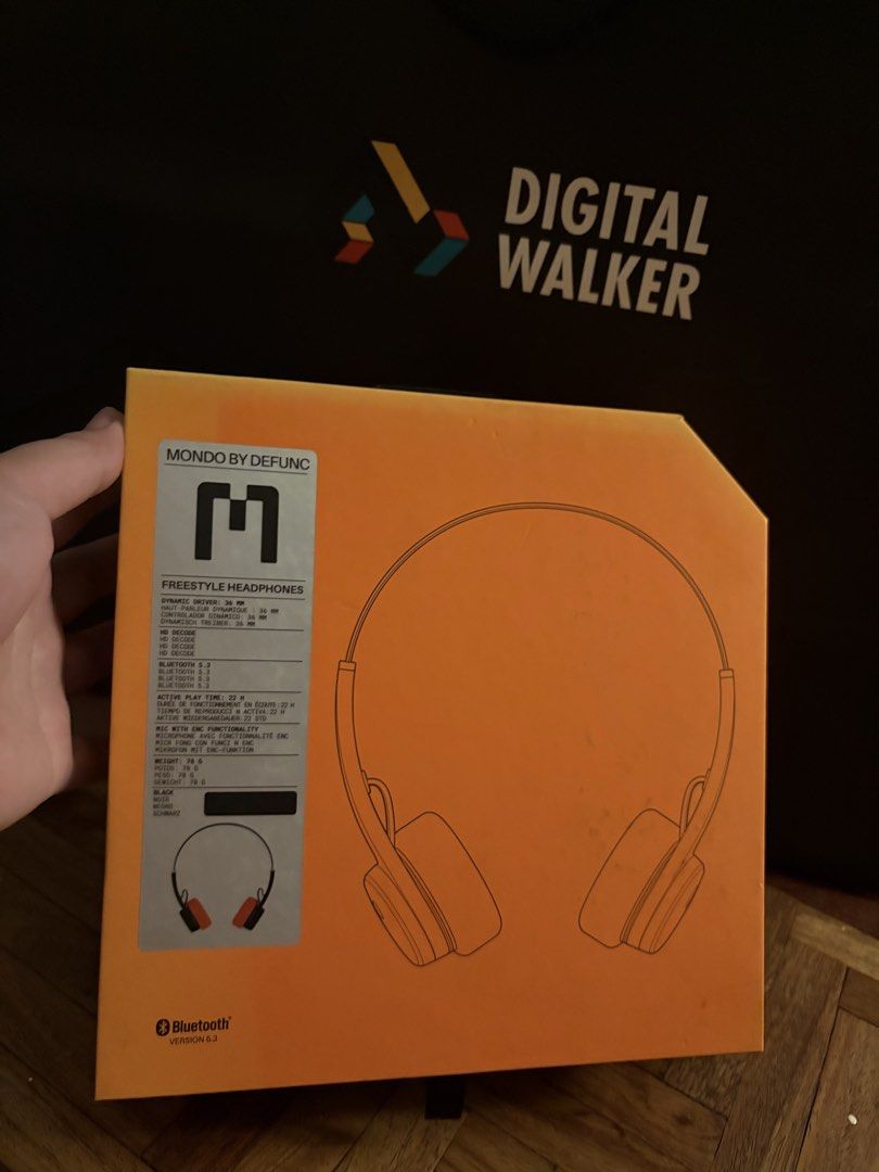 Mondo By Defunc (Category: Headphones & Headsets) located in Manila. Submitted by itschristnotkris (Listing ID 1468825268, Image 2). Description: .