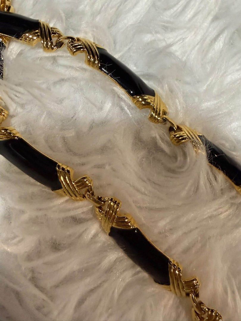 Monet Necklace (Category: Necklaces) located in Quezon City. Submitted by liezl.marie (Listing ID 1468806049, Image 3). Description: This is a vintage 1980’s gold-plated and black enamel “X” link choker necklace by M0net. 4500 Open for layaway. Disclaimer: We are not affiliated, associated, authorized, endorsed by or in any way officially connected with any other company or luxury brand. All copyrights are reserved to the original brand..