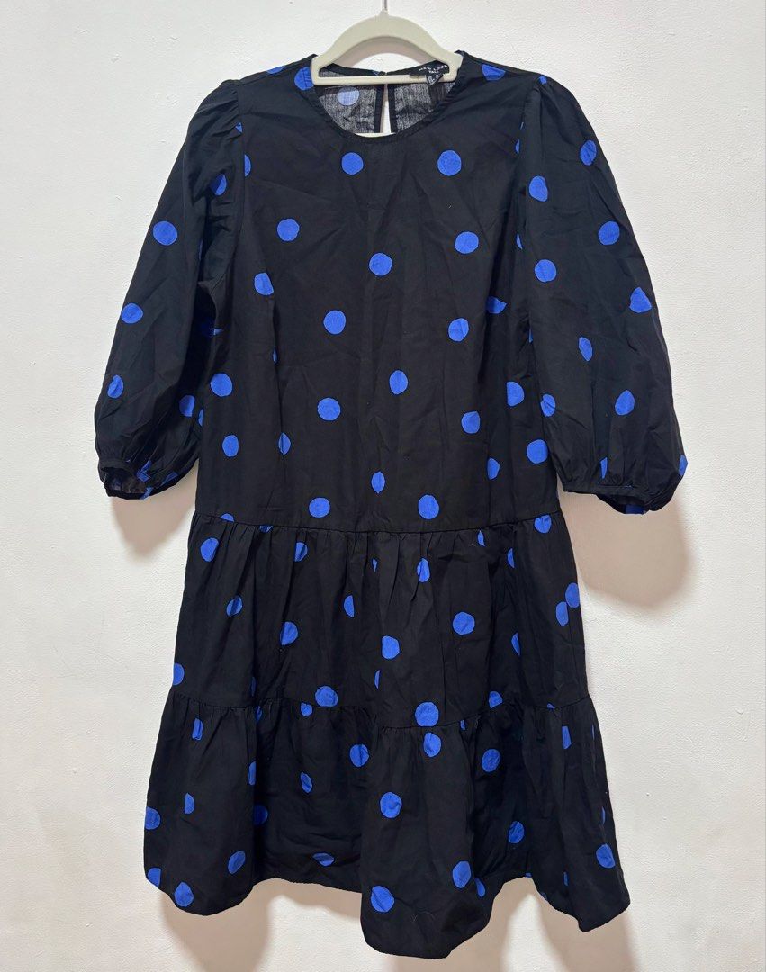 Monki Black Polka Dress (Category: Dresses) located in Davao. Submitted by outoftheclosetdvo (Listing ID 1468743907, Image 1). Description: Fits medium to semi large.