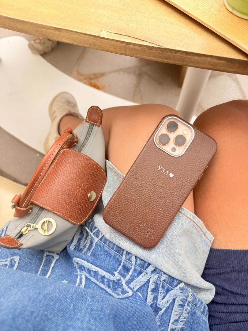 Monogrammed Phone Case Iph16 Pro Max (Category: Cases & Sleeves) located in San Fernando. Submitted by lapetiteyssa (Listing ID 1468894856, Image 1). Description: Cocoa Brown phone case with monogrammed nickname Barely Used for Iphone 16 Pro Max.