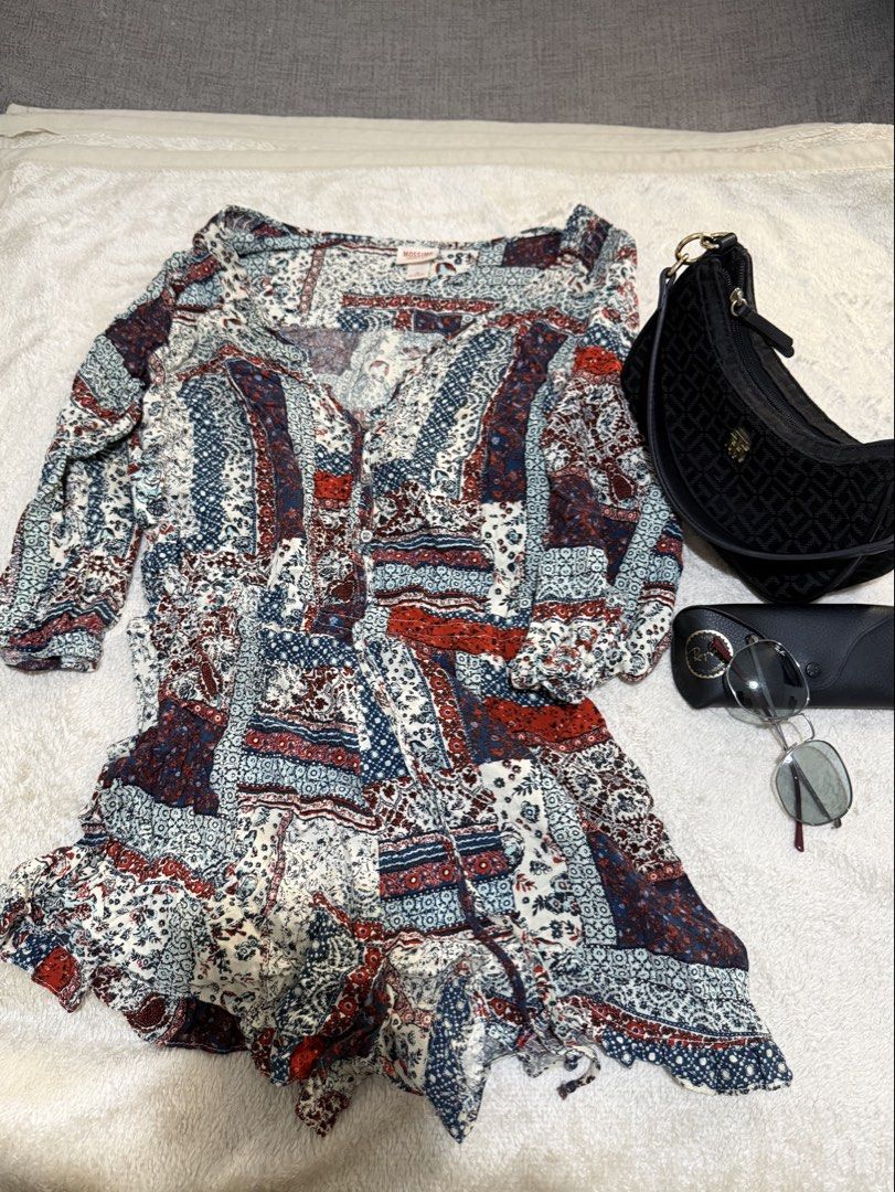 Mossimo Boho Paisley Print Button-Front rompers (Category: Rompers) located in Pasay City. Submitted by bellita_05 (Listing ID 1468894756, Image 1). Description: .