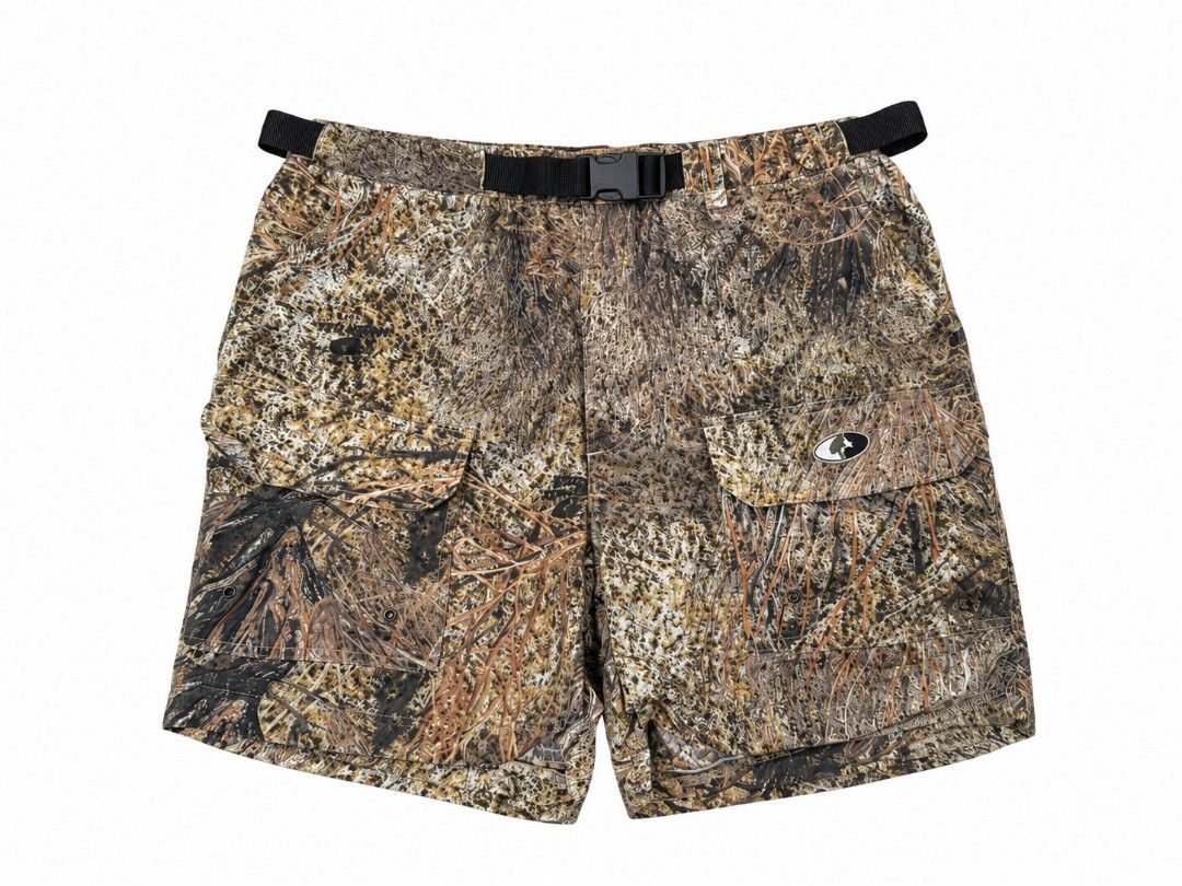 Mossy Oak Real Tree Cargo Shorts (Category: Shorts) located in Orani. Submitted by odi_thrift (Listing ID 1468747647, Image 1). Description: .