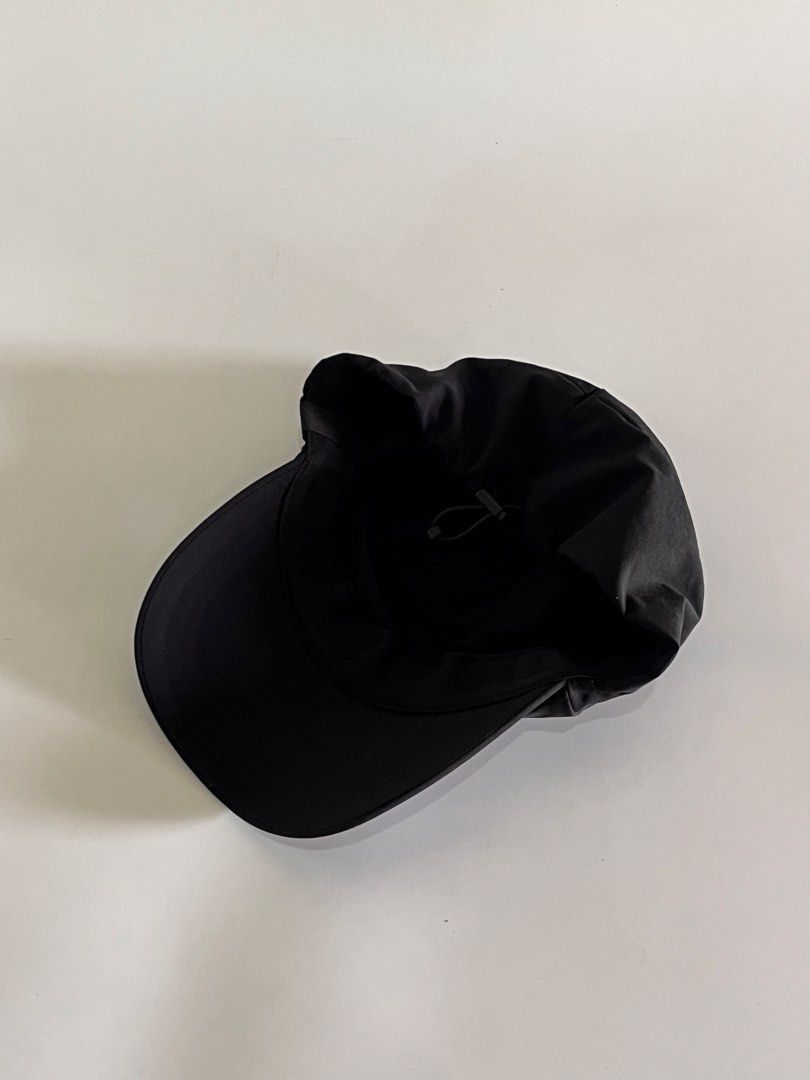 Mountia oudoor Cap (Category: Caps & Hats) located in Malaybalay. Submitted by haulsome (Listing ID 1468851964, Image 3). Description: Mountia oudoor Cap -No flaws/Like new -Quick dry material -In triple black colorway -Adult size, adjustable strap 400php, +sf.
