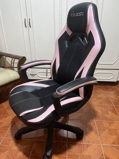 (Category: ) located in . Submitted by ricaaveve (Listing ID 1468922477, Image 1). Description: .