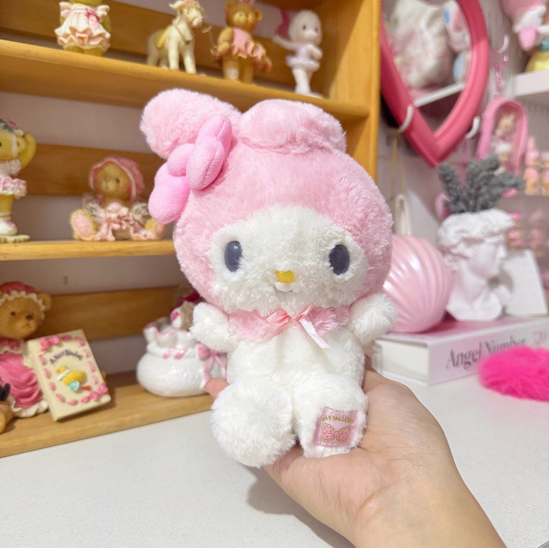 My Melody Sanrio Patch Small Plush (Category: Plushies & Soft Toys) located in Manila. Submitted by ashyyel_ (Listing ID 1468908379, Image 1). Description: .