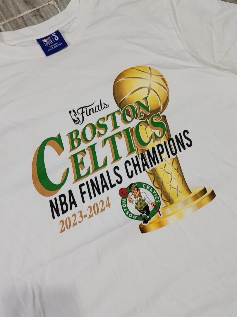 NBA CELTICS CHAMPIONS TSHIRT (freeshipping) (Category: Tshirts & Polo Shirts ) located in Quezon City. Submitted by gyl-stop (Listing ID 1468840249, Image 2). Description: free shipping 19.5 x 27.5 excellent condi cr: 9.5/10 issue: dirt stain sa gilid.