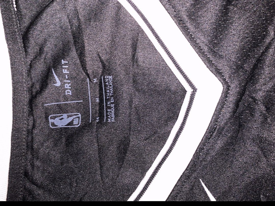 NBA NIKE IRVING JERSEY LEGIT (Category: Tshirts & Polo Shirts ) located in Manila. Submitted by bravemoon.c329ad (Listing ID 1468835983, Image 3). Description: as new no issue excellent condition dimes : 21x28.5 colora rate : 10/10.