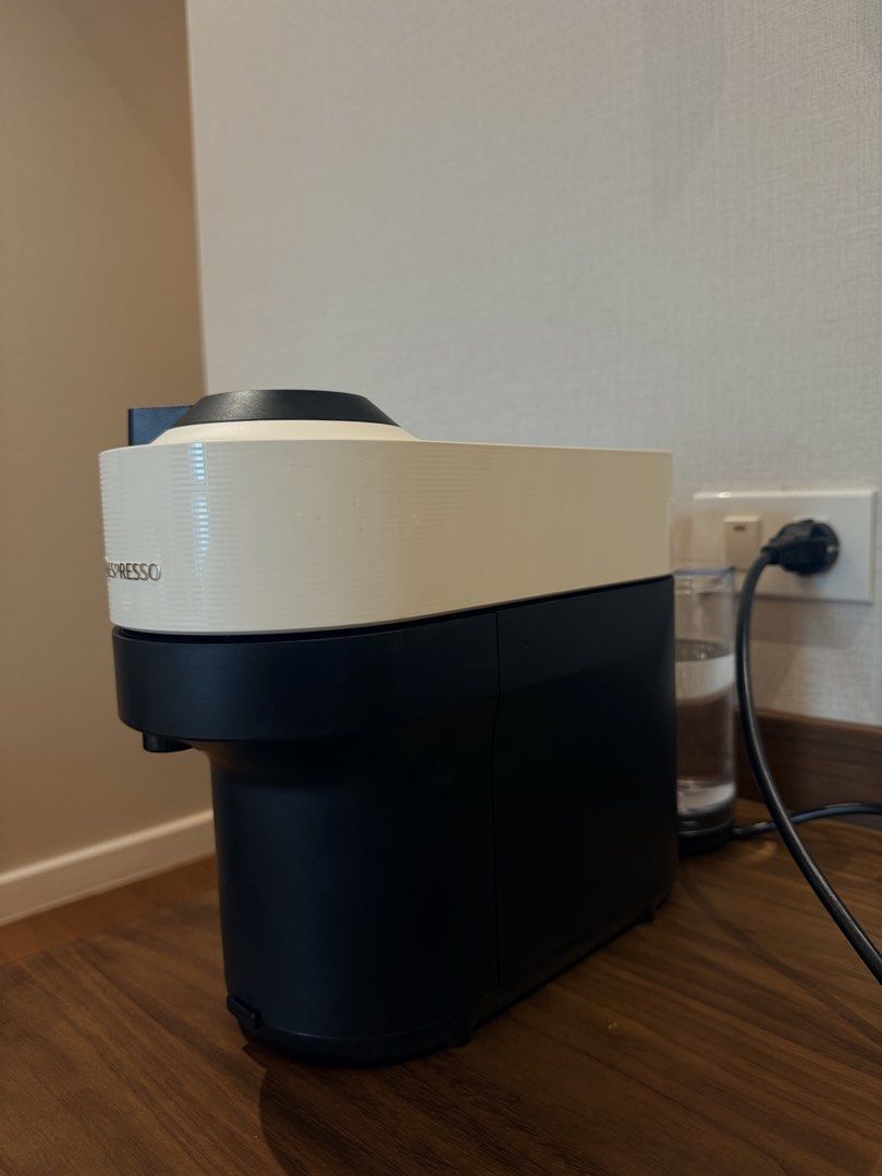 Nespresso Vertuo Pop (White) (Category: Coffee Machines & Makers) located in Manila. Submitted by nahmwhansirin (Listing ID 1468723713, Image 2). Description: Compact, one-touch brewing, comes with the Vertuo capsule system. Great condition. (No box) .