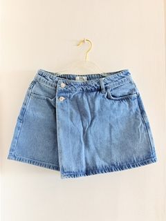 (Category: ) located in . Submitted by oyeskin (Listing ID 1468769259, Image 1). Description: .