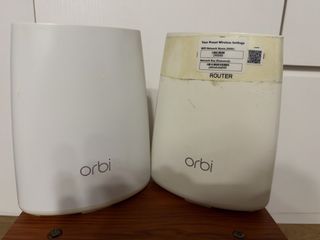 Netgear orbi mini satellite RBS40 router wifi, 電腦＆科技, 電腦周邊及配件, Wifi及上網 ...