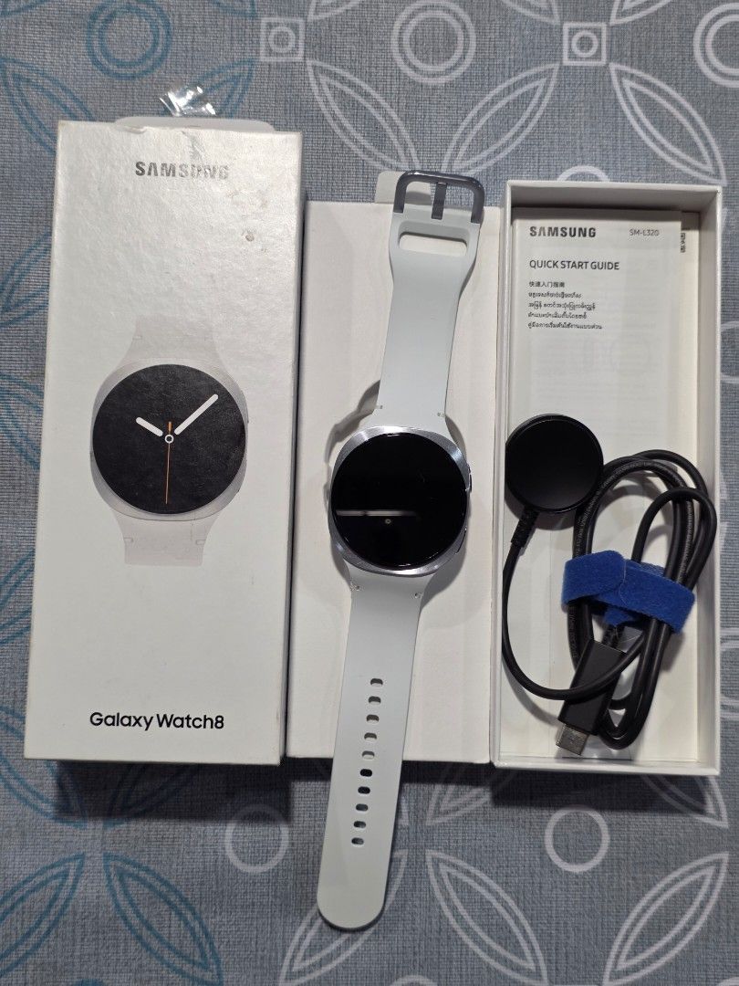 Never used Samsung Galaxy Watch 8 40mm (Category: Wearables & Smart Watches) located in Santa Rosa. Submitted by verafaye (Listing ID 1468785281, Image 2). Description: Never used Samsung Galaxy Watch 8. Got it from a raffle in our company kaso not into smart watch 😁. Just opened it to check yun lang. :) .