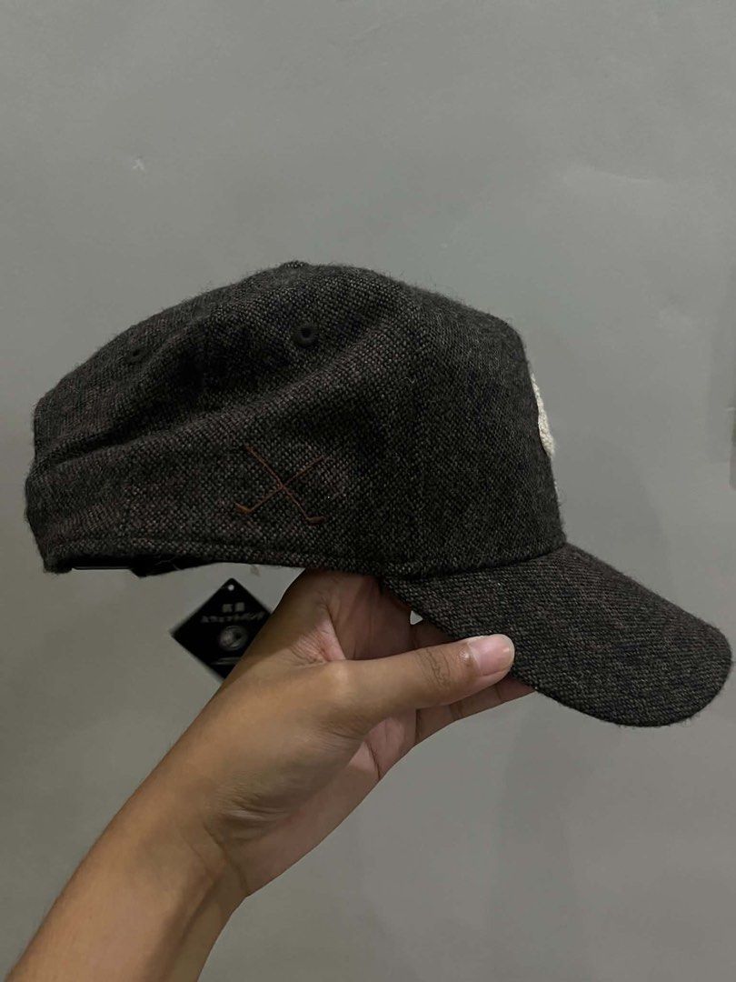 New Era Golf Adjustable Cap Nep Tweed (Category: Caps & Hats) located in Valenzuela. Submitted by tagseyy (Listing ID 1468894017, Image 2). Description: 💗Style: 9FORTY (A FRAME) 💗Color: Brown 💗Material: Nep Tweed 💗Condition: Brand new with original tags attached, never worn 💗Bought from New Era store in South Korea.
