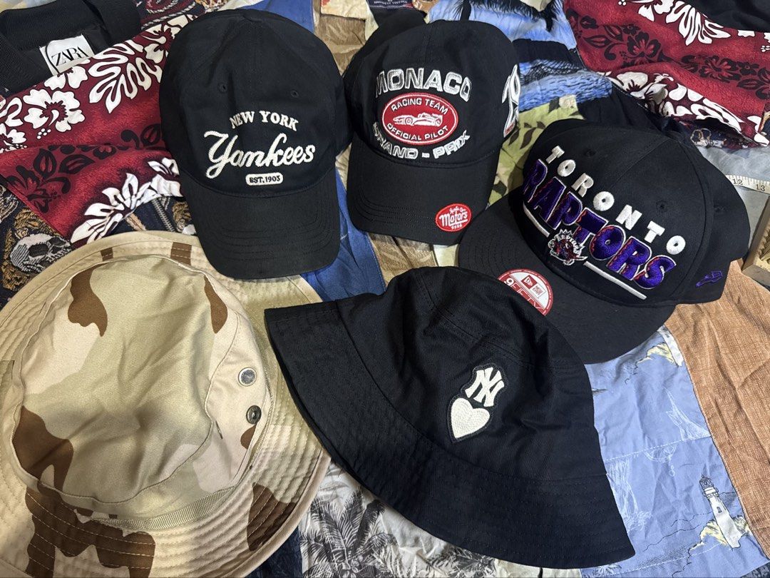 NEW ERA x MLB Snapback (Category: Caps & Hats) located in Puerto Princesa. Submitted by chiefofstuffshopph (Listing ID 1468810728, Image 1). Description: NEW ERA x MLB SNAPBACK NEW ERA x NBA Toronto Raptors Hardwood Classics Snapback Adjustable Cap 9Fifty Medium-Large Good condition MLB New York Yankees Embroidered Varsity Baseball Cap Free size 56-59 cm Good condition MLB New York Yankees Heart Bucket Hat Size Small (57cm) Good condition Monaco 