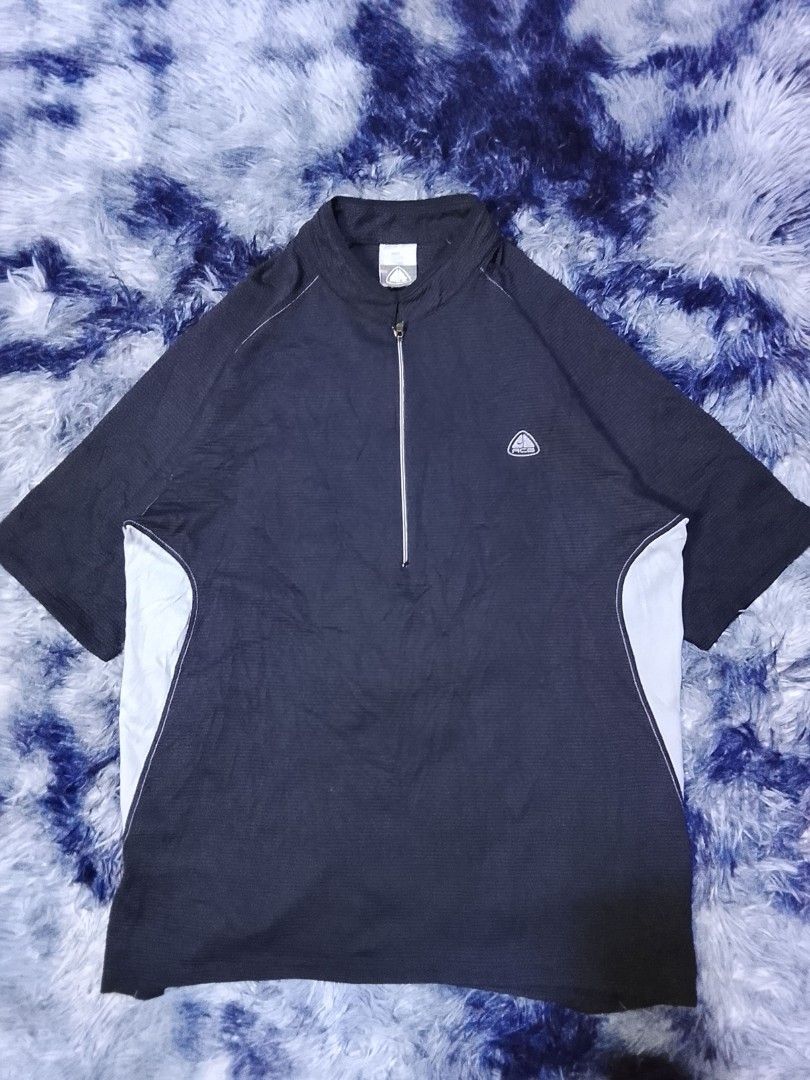 Nike ACG Black Half Zip Shirt (Category: Coats, Jackets and Outerwear) located in Rizal. Submitted by keepthrift15 (Listing ID 1468752173, Image 1). Description: Vintage Nike Acg Zip Shirt Size large, 20x28 Issue: slightly broke zipper, but still function Excellent condition (9.5/10) .