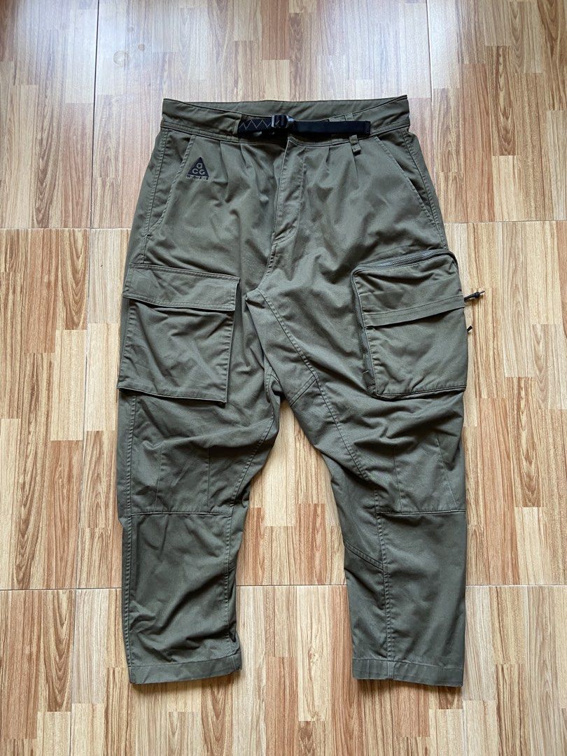 Nike ACG pants (Category: Jeans) located in Binalonan. Submitted by streetem (Listing ID 1468761008, Image 1). Description: .