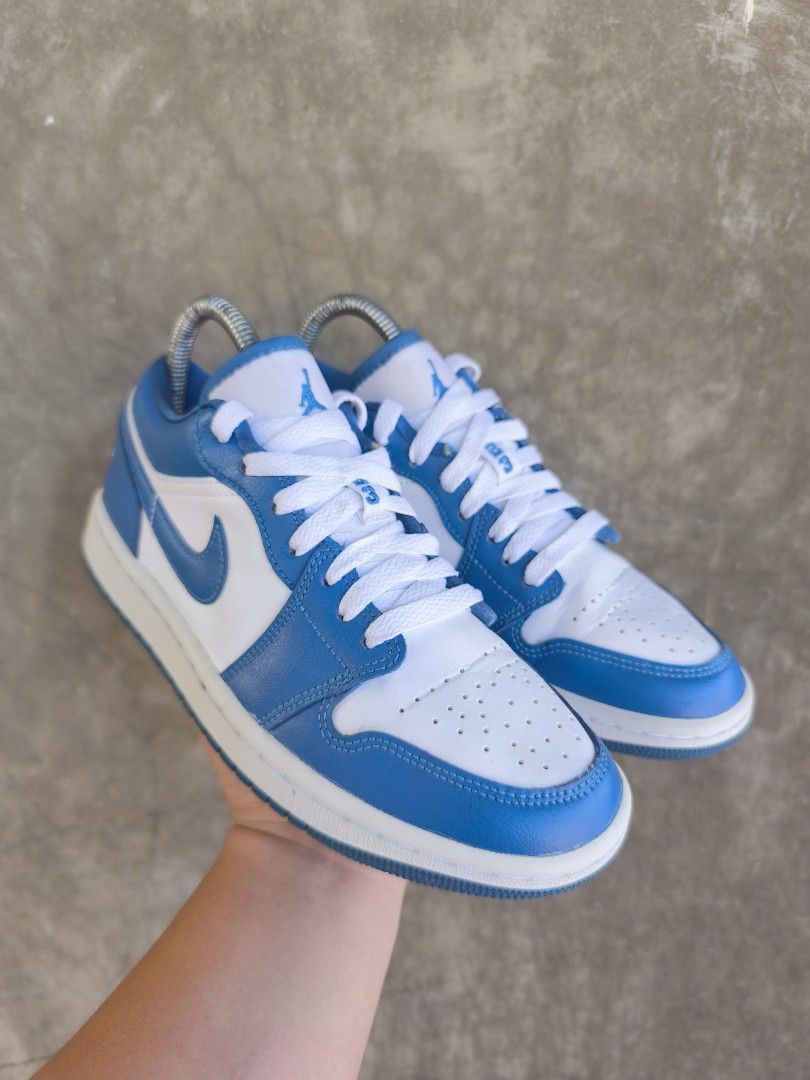 Nike Air Jordan 1 Low "UNC" (Category: Sneakers) located in Baguio. Submitted by soleseekerph (Listing ID 1468734058, Image 2). Description: US 6.5, Euro 37.5, 23.5 cm Excellent condition.