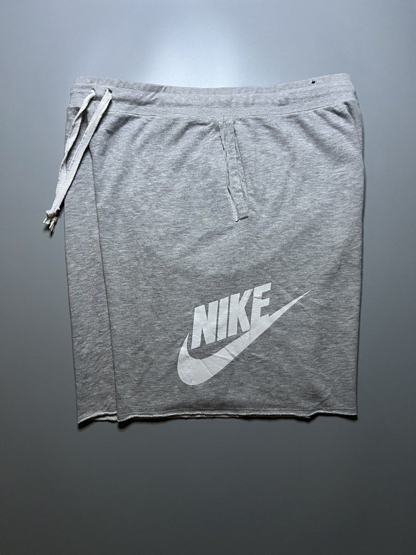 NIKE ALUMNI SHORTS (Category: Shorts) located in Bacolod City. Submitted by bcdapparelshop (Listing ID 1468725081, Image 3). Description: FS! NIKE ALUMNI SHORTS EXCELLENT CONDI 34-38w x 21L 9.5/10 NEED WASH ONLY NO ISSUES 📍PONTEVEDRA NEGROS OCCIDENTAL.
