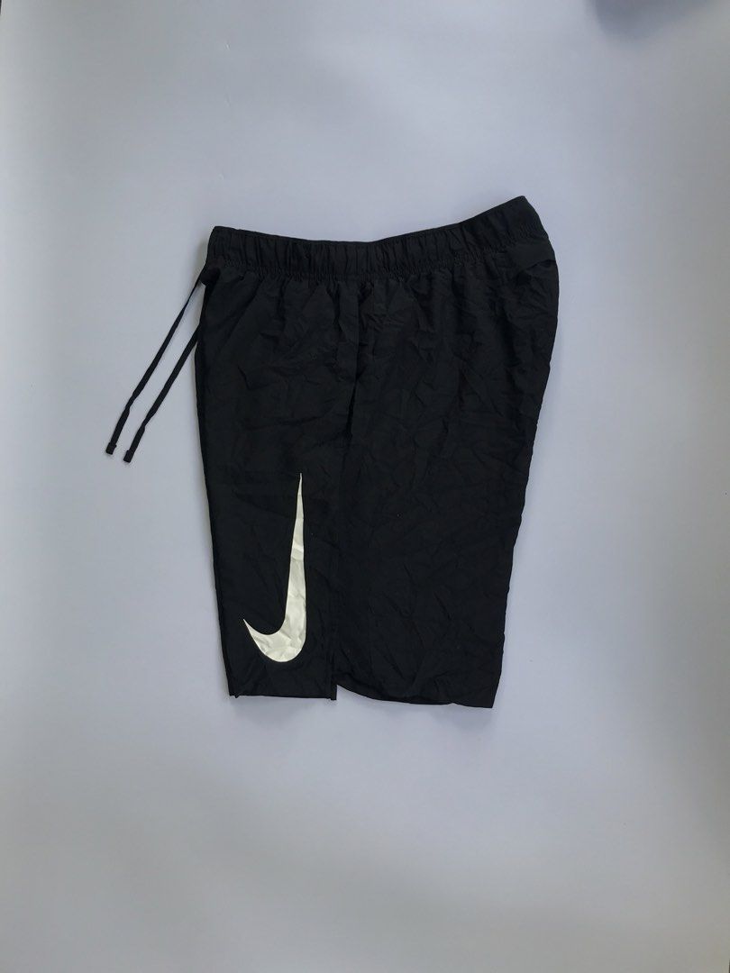 NIKE BIG CHECK DRI FIT SHORT (Category: Shorts) located in Aurora. Submitted by thrillthriftfinds123 (Listing ID 1468829061, Image 1). Description: NIKE BIG CHECK DRI FIT SHORT🔥 SIZE MEDIUM NO ISSUE GOOD CONDITION PANG PICKLE 9.5 COLOR RATE .